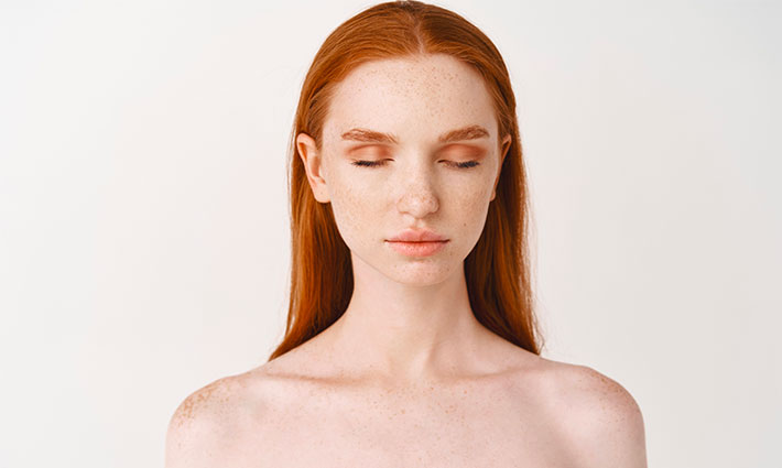 Sápadt arcbőr? Megtudhatja, hogyan lehet helyreállítani a ragyogást és az egészséges bőrtónust
