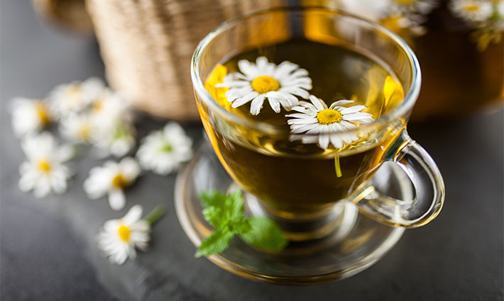 Kamilla – Fedezze fel a nyugtató hatását az érzékeny arcbőr számára